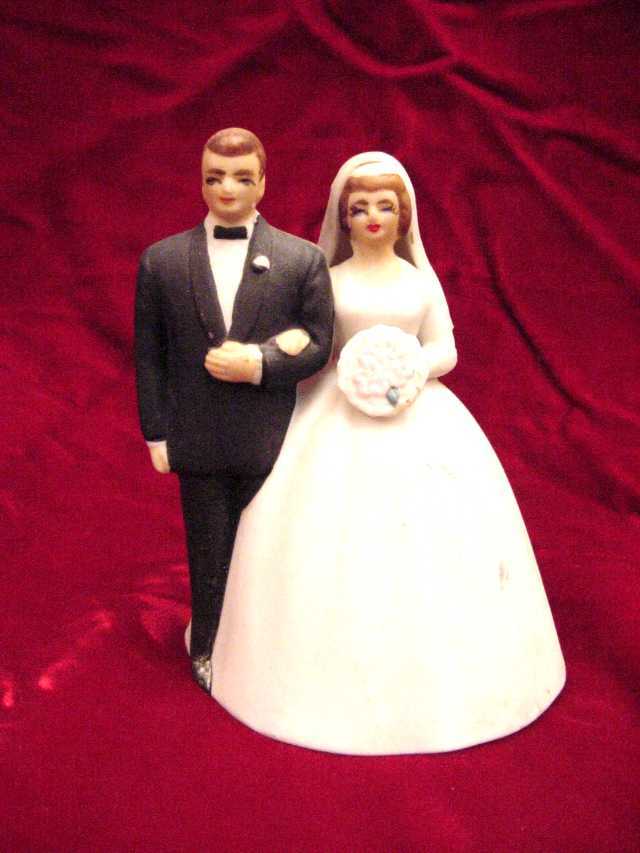 1950's Porcelain Bride and Groom Cake Topper Bell